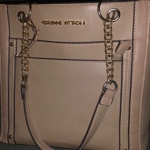 Adrienne Vittadini hand bag